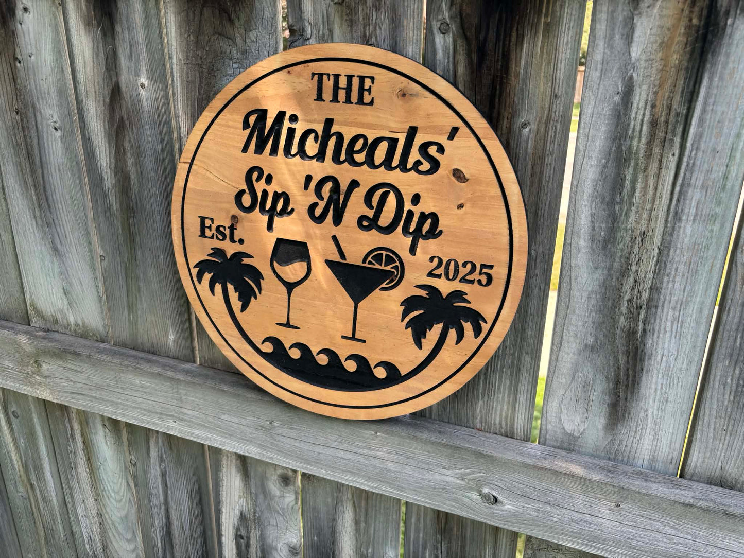 Sip 'N Dip Sign