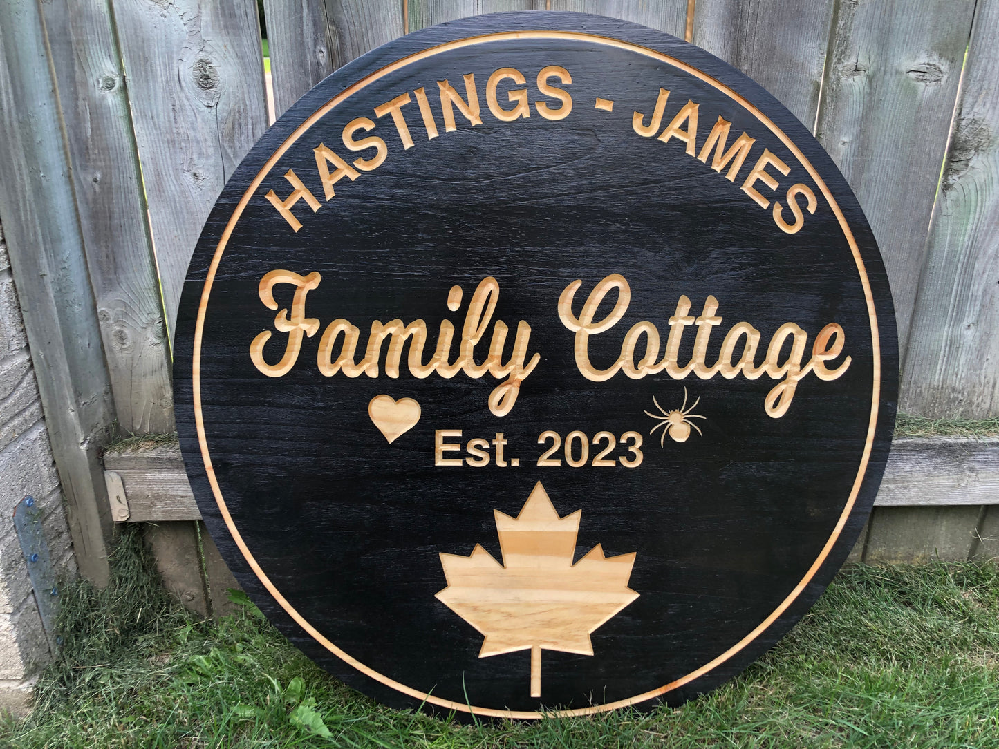 Custom Wooden Cottage Sign | Canada Flag | Personalized Family Cottage Sign |