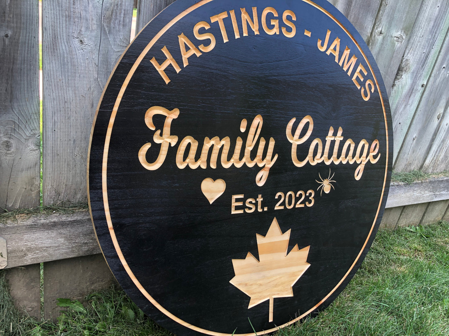 Custom Wooden Cottage Sign | Canada Flag | Personalized Family Cottage Sign |